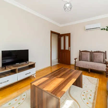 Central Flat W Balcony 10 Min To Hadrian Gates Διαμέρισμα Αττάλεια