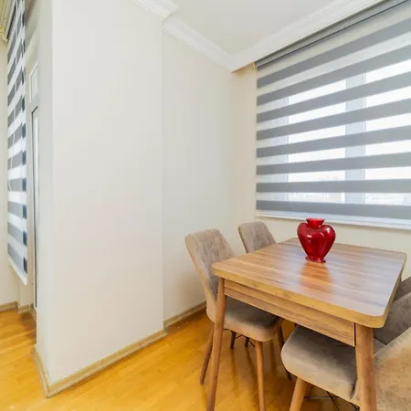 Central Flat W Balcony 10 Min To Hadrian Gates Apartamento Antalya