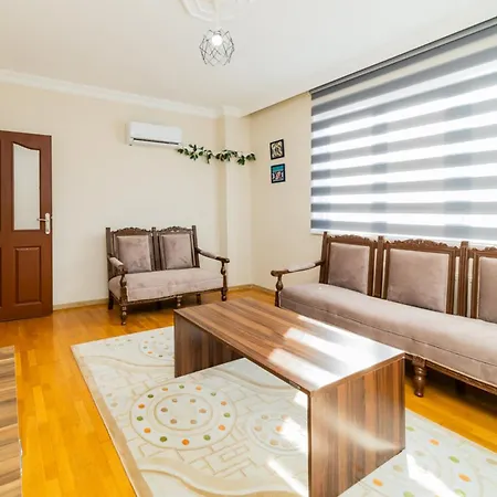 Central Flat W Balcony 10 Min To Hadrian Gates Antalya